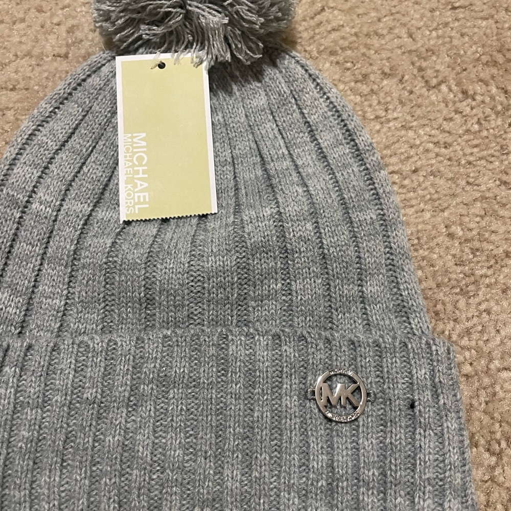 NWT Michael Kors Hat - Picture 2 of 4